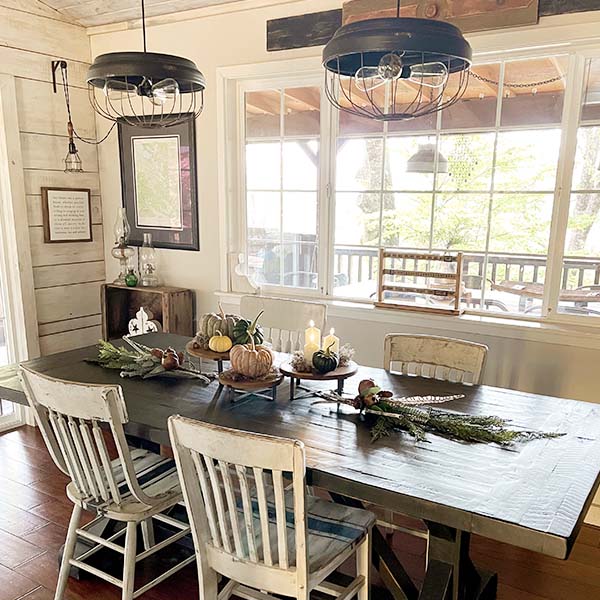 Round Modern Farmhouse Risers, Set of 3