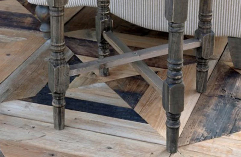 Oval Front Porch Tea Tray Table