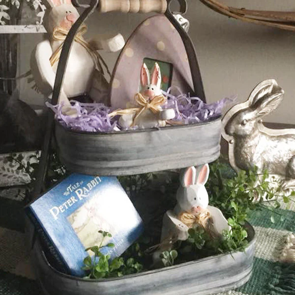 Square Two-Tiered Server