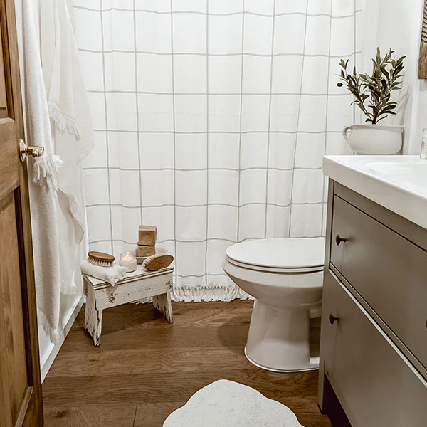 Chippy Wooden Stool Riser