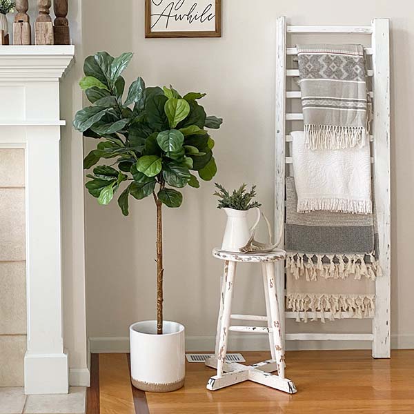 Whitewashed Distressed Stool Riser