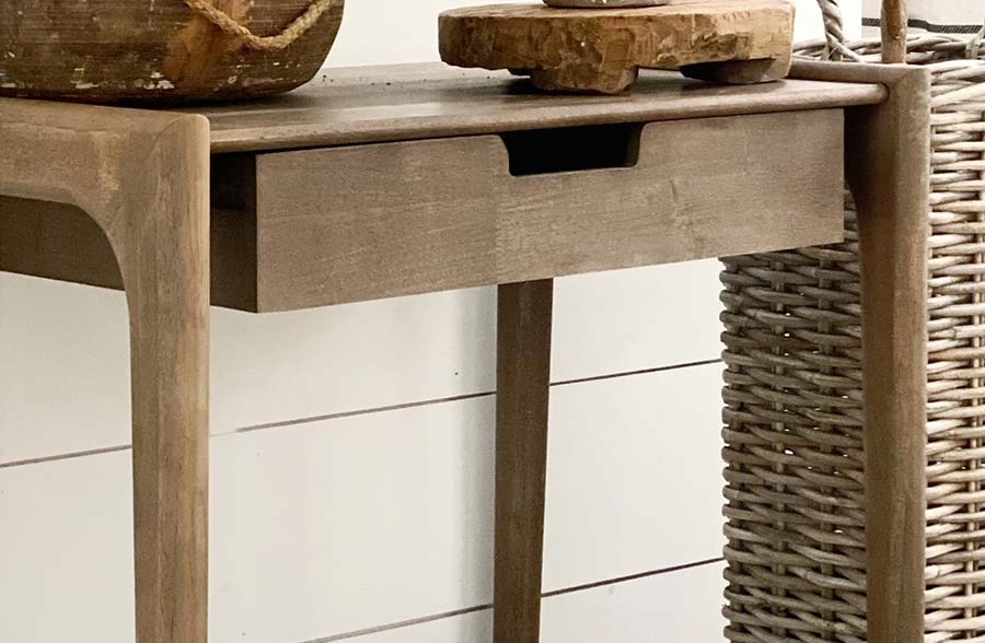 Mid-Century End Table with Subtly Rounded Edging and Float-Like Drawer