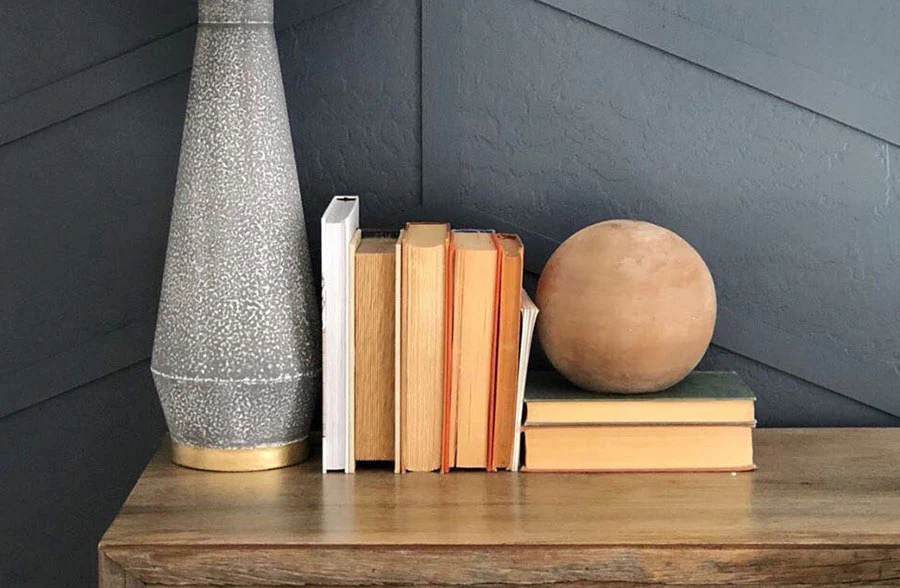 Gold Accented Table Lamp