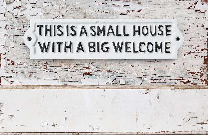 Small House Big Welcome Vintage Wall Plaque