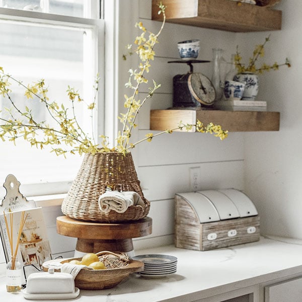 Handwoven Wicker Vegetable Basket with Lid
