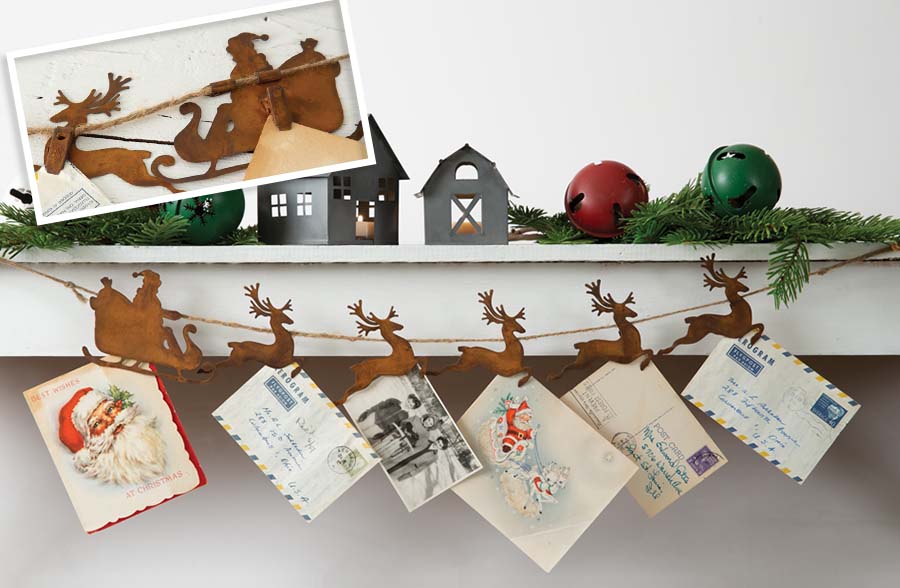 Rustic Santa's Sleigh Christmas Card Clip Garland