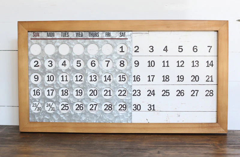 Rustic Slide Calendar
