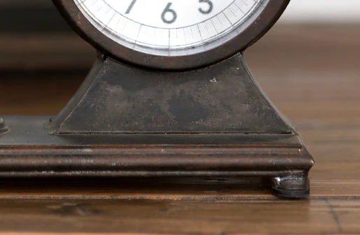 Petite Hardware Scale Clock