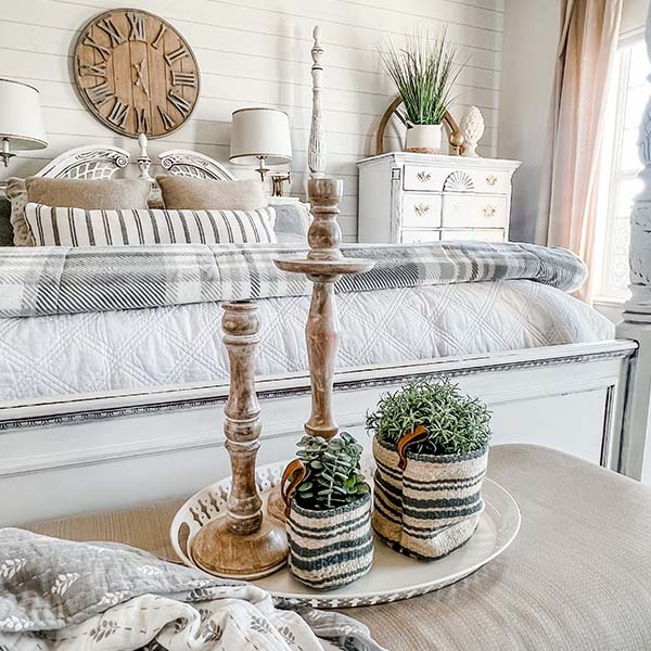 Hanging Jute Baskets with Leather Loops, Set of 2