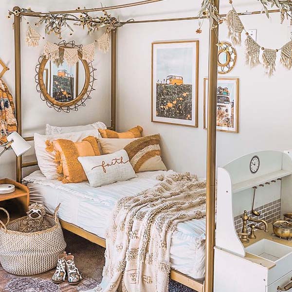 Wooden Sunflower Framed Mirror