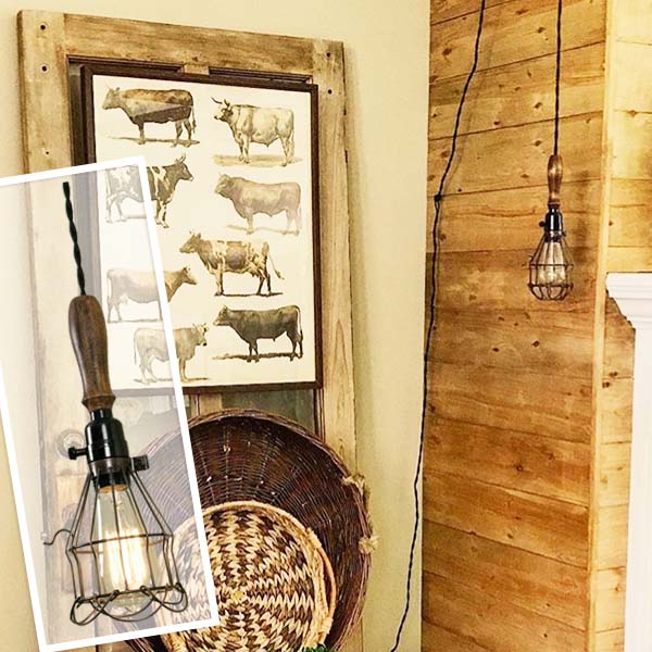 Vintage-Inspired Trouble Light