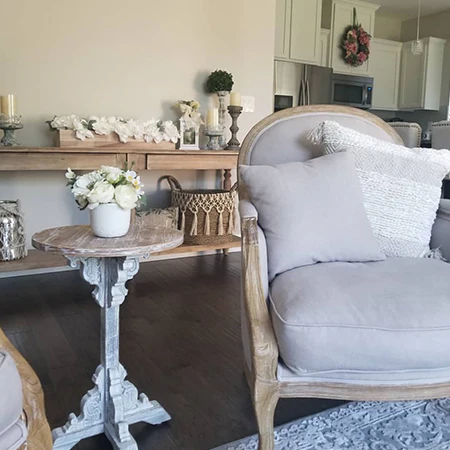 Round Corbel Side Table