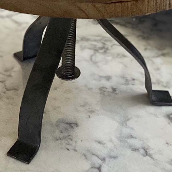 Round Adjustable Display Risers, Set of 2