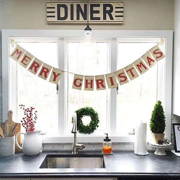 Long Merry Christmas Card Garland