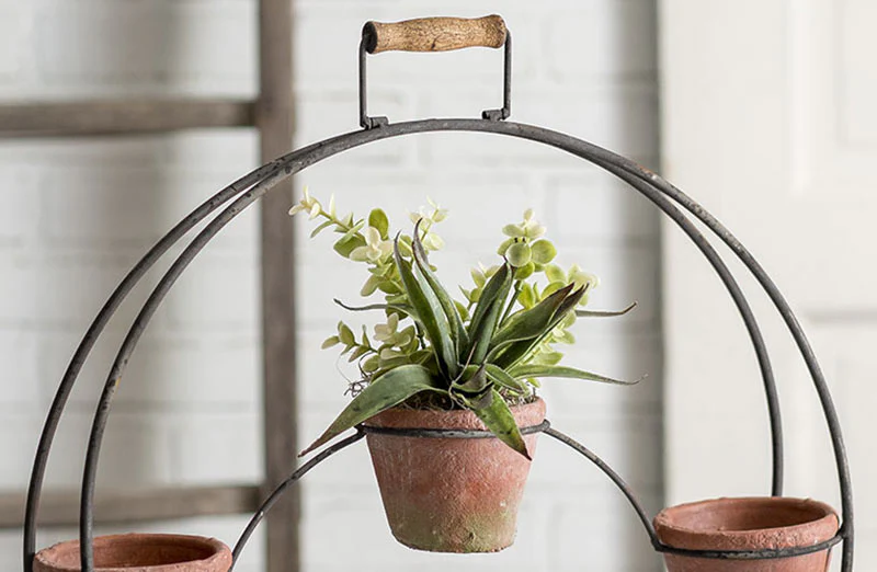 Round Plant Stand with Terracotta Pots