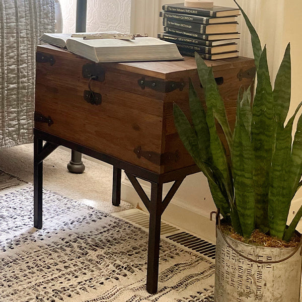 Reclaimed Wood Storage Trunk Table