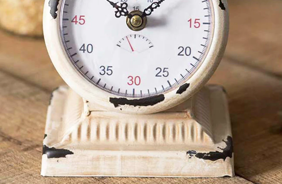 Chippy Distressed Kitchen Scale Clock