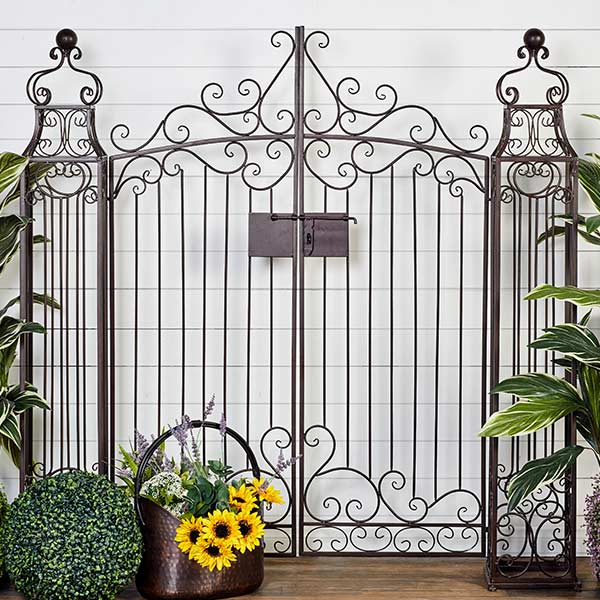*HUUGE* Metal European Garden Gate