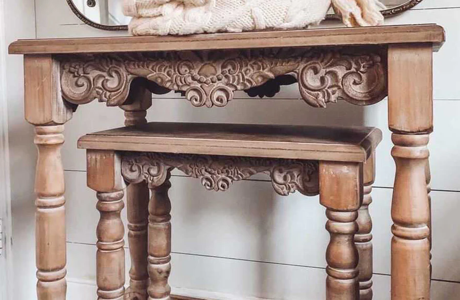 Turned Leg Victorian Nesting Tables, Set of 2