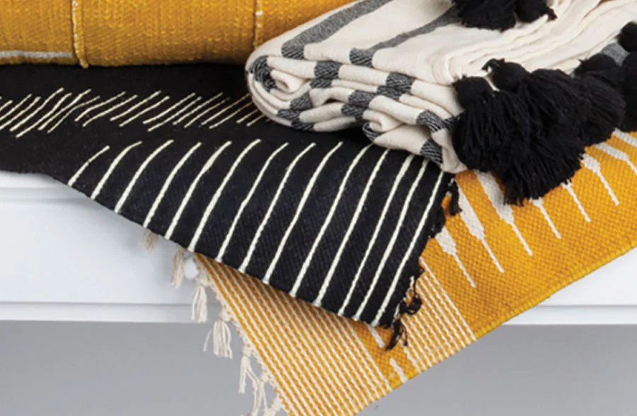 Tribal Inspired Black Diamond Accent Rug