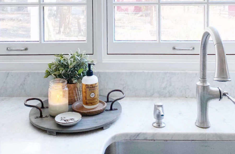 Wooden Footed Cellar Tray