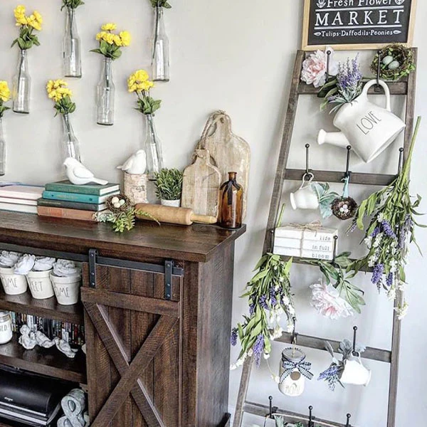 Distressed Wooden Ladder With Removable Hooks