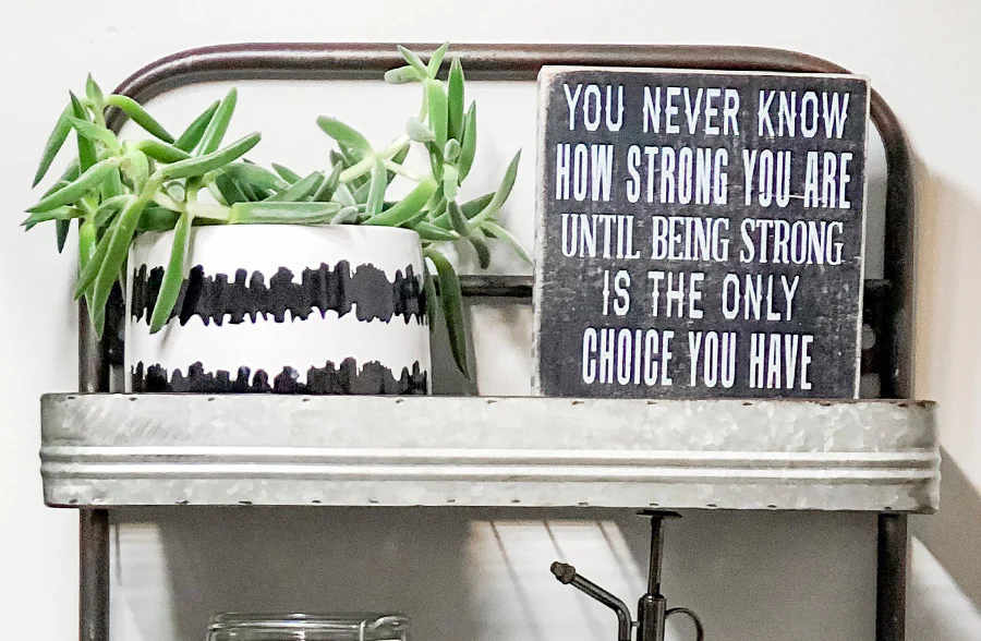 Double Cookhouse Towel Rack