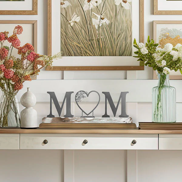 Metal Cutout MOM Sign