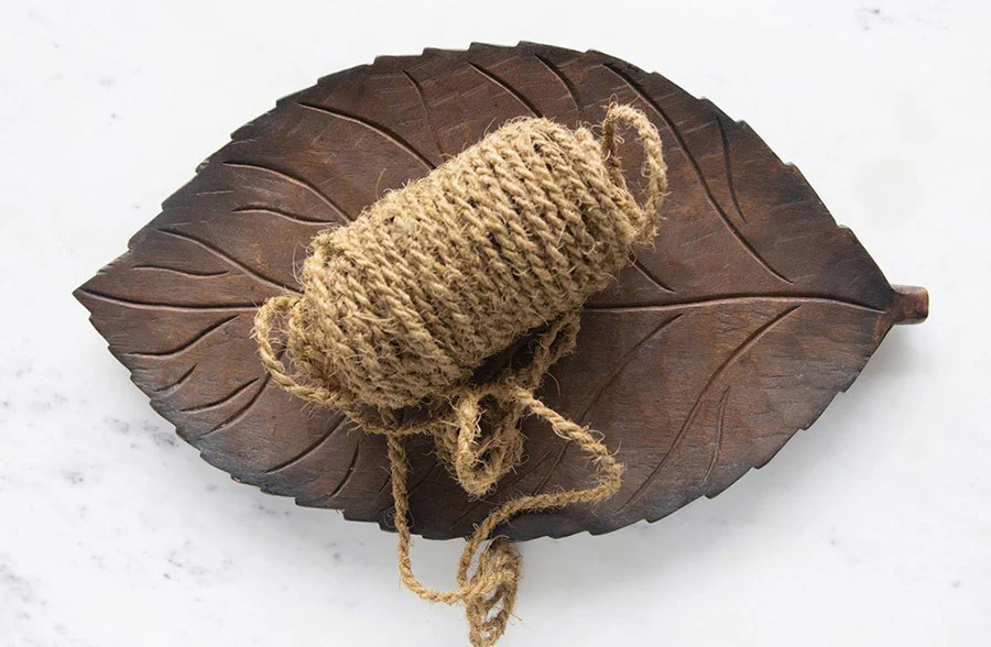 Hand-Carved Mango Wood Leaf Tray