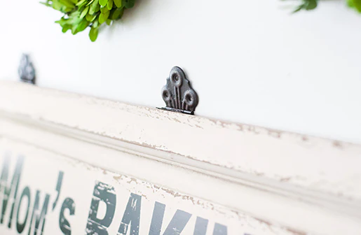 Wooden Wall Sign Mom's Baking Co