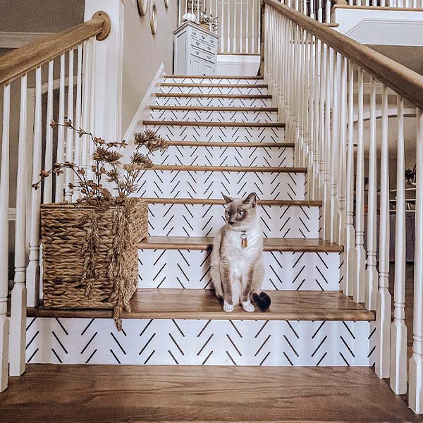 Woven Stair Hyacinth Basket with Handles