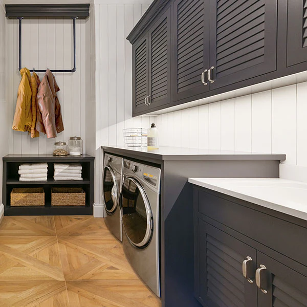 Space Saving Industrial Piping Ceiling Hang Bar