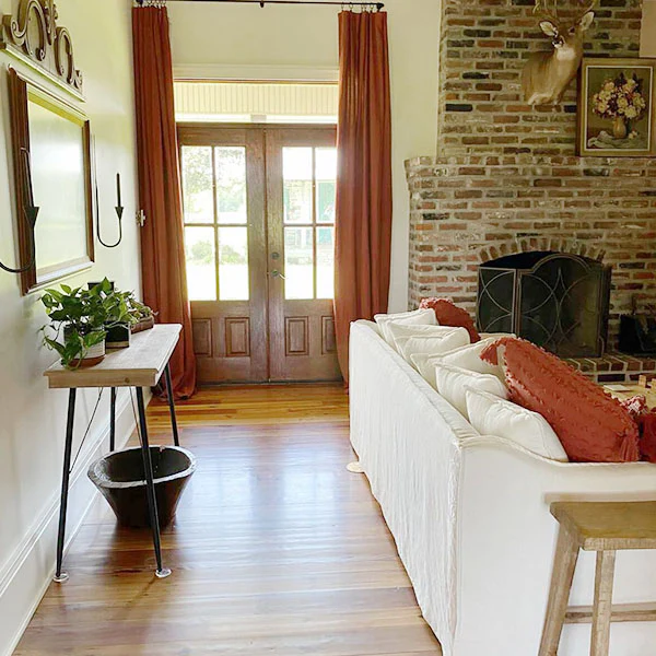 Modern Farmhouse Wood and Metal Console Table