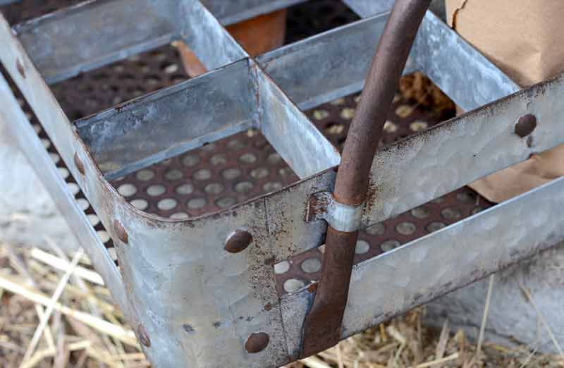 Galvanized Section Tray