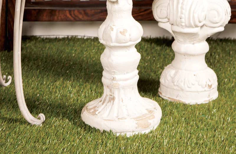 Chippy Distressed Finial Sculpture