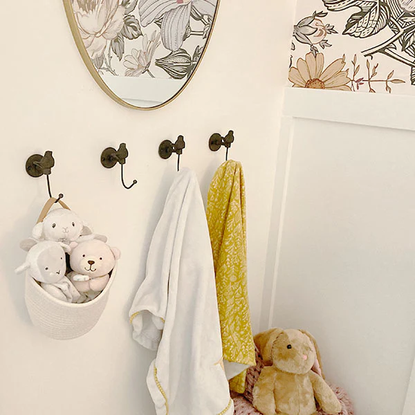 Cast Iron Underbrush Bird Wall Hooks, Set of 4