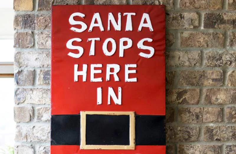 Santa Stops Here Christmas Count Down Sign