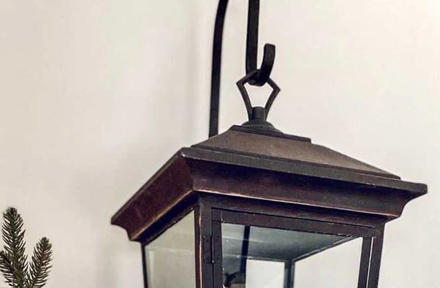 Oil-Rubbed Bronze Outdoor Wall Lamp