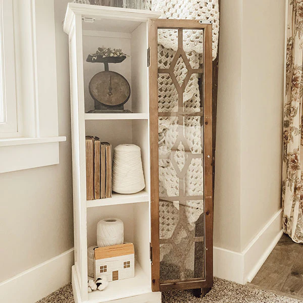 Wooden Storage Column Cabinet