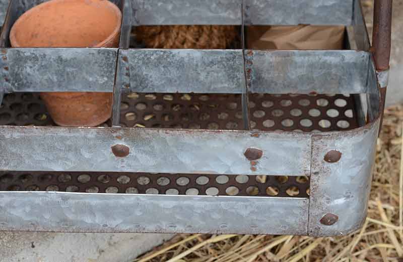 Galvanized Section Tray