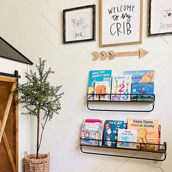 Oversized Metal and Wood Shelves with Removable Hanging Bar, Set of 2