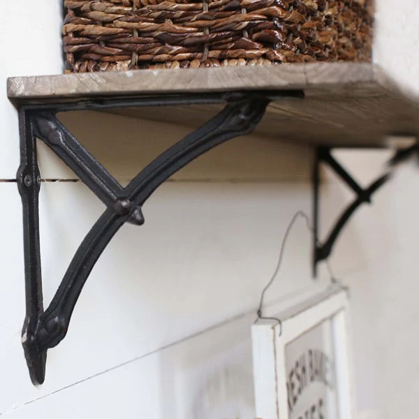 Iron Industrial Arc Shelf Brackets  Set of 2