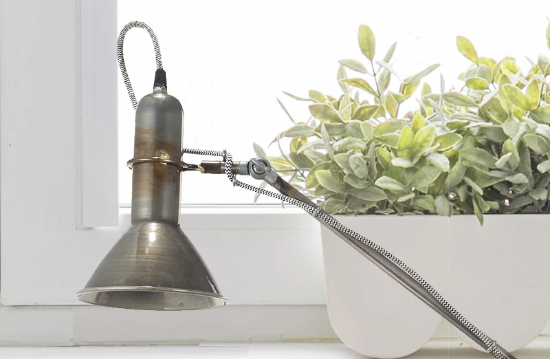 Metal Dockyard Clip-on Desk Lamp