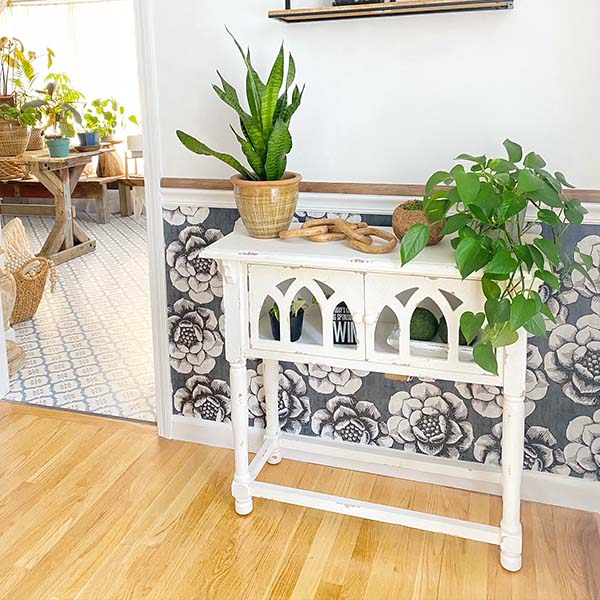 Wooden European Arched Storage Table