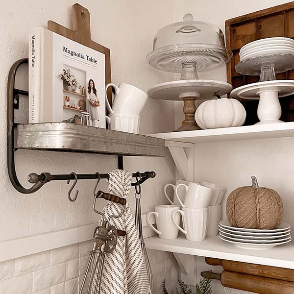 Cookhouse Towel Rack