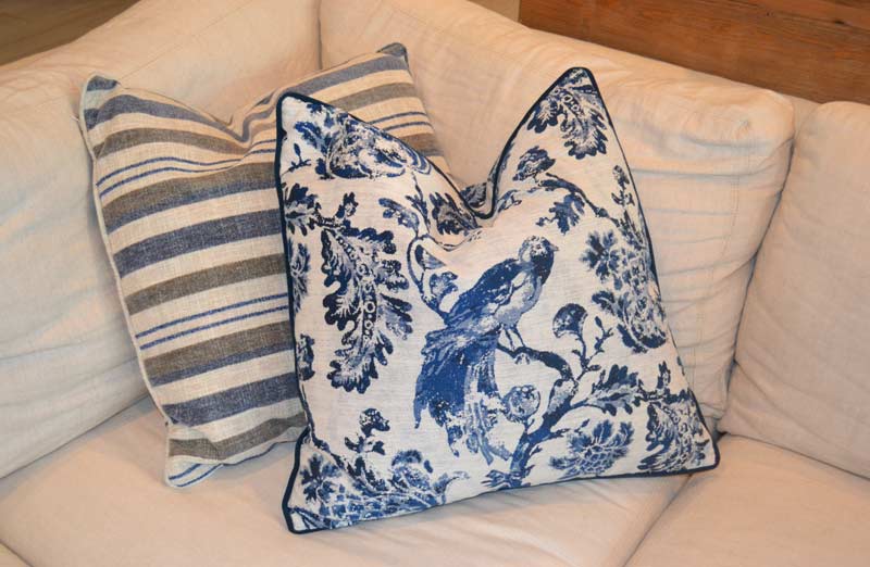 Classic Farmhouse Throw Pillows