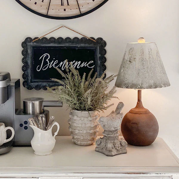 Antique-Inspired Cannon Ball Tabletop Lamp