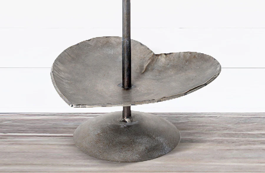 2 Tiered Heart Petal Stand