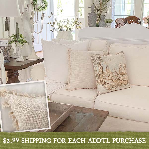 Natural Cotton Pillow with Tassels