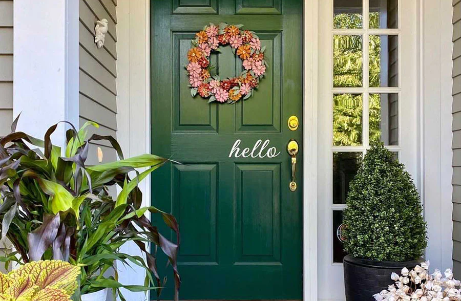 Premium Pinecone Floral Wreath | DES Exclusive